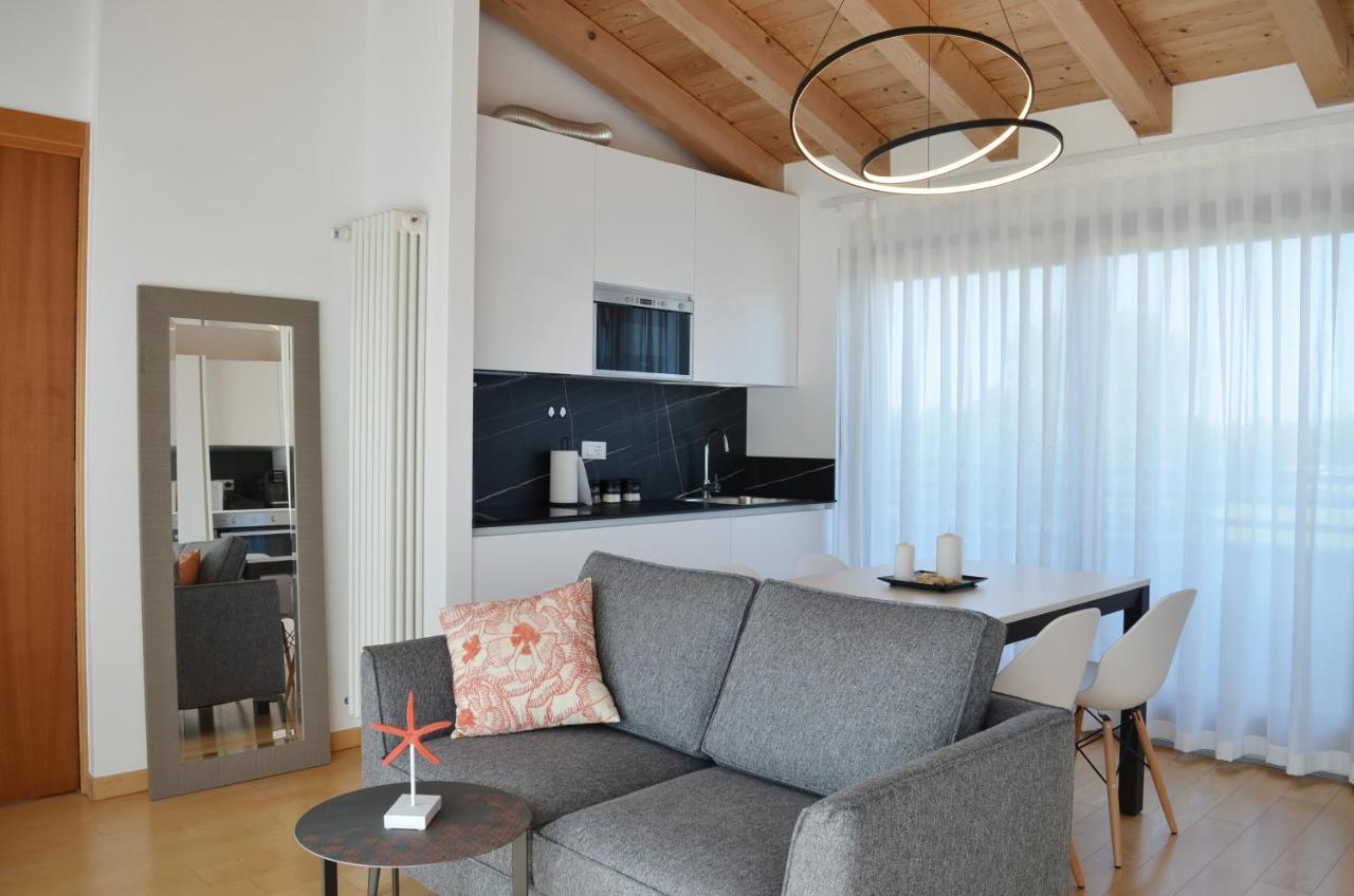 Golf Jesolo Village ➔ Attico Con Piscina 外观 照片